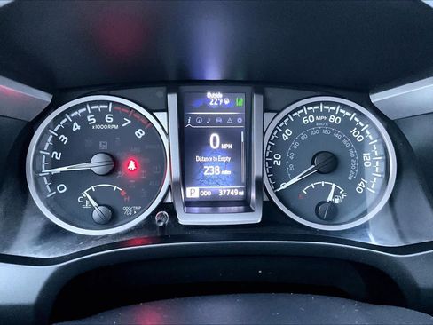 Certified 2023 Toyota Tacoma Limited image 25