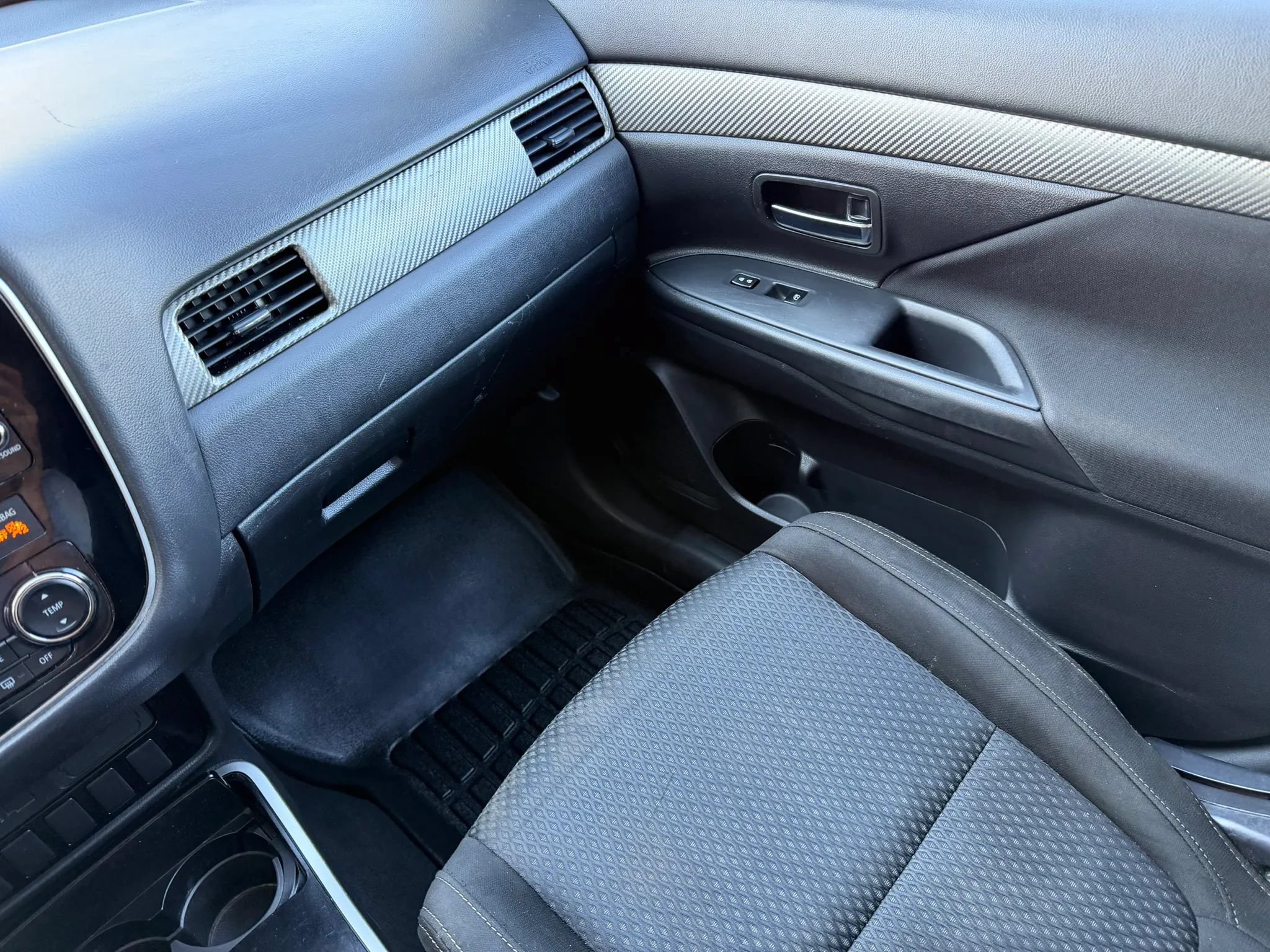 Used 2018 Mitsubishi Outlander ES FWD image 23
