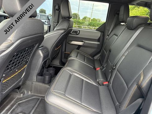 Used 2022 Ford Bronco Badlands w/ Sasquatch Package AWD/4WD image 13