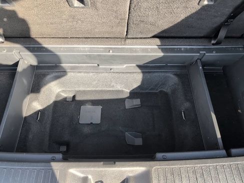 Used 2025 Honda Pilot Elite image 41