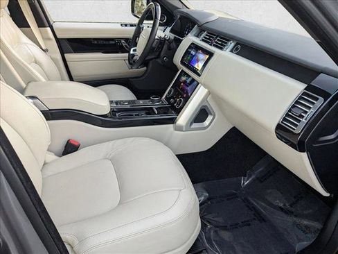 Used 2022 Land Rover Range Rover Westminster Edition image 22