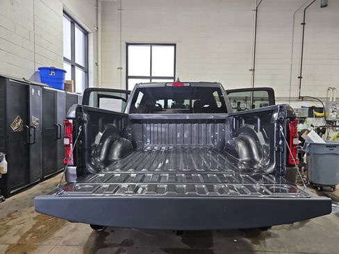 New 2026 RAM 1500 4x4 Crew Cab image 12