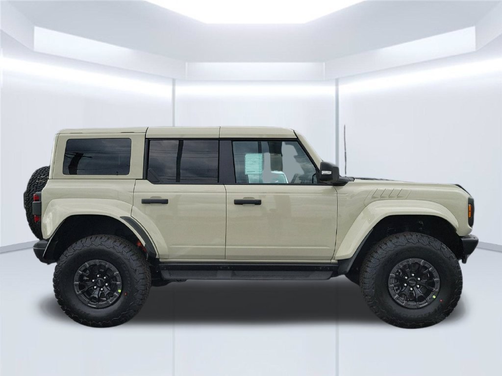 New 2026 Ford Bronco Raptor w/ Interior Carbon Fiber Pack AWD/4WD image 3