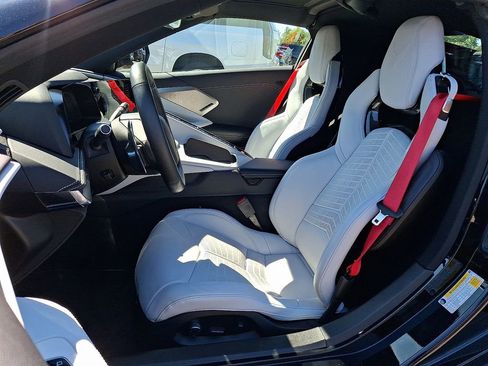 Used 2022 Chevrolet Corvette Stingray Preferred Cpe w/ Z51 Performance Package image 14