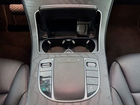 Used 2022 Mercedes-Benz GLC 300 GLC 300 image 33