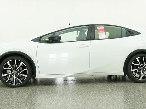 New 2026 Toyota Prius Plug-In Hybrid image 19