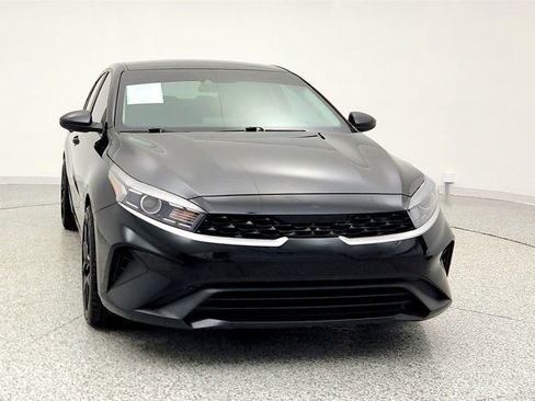 Used 2024 Kia Forte LX image 2