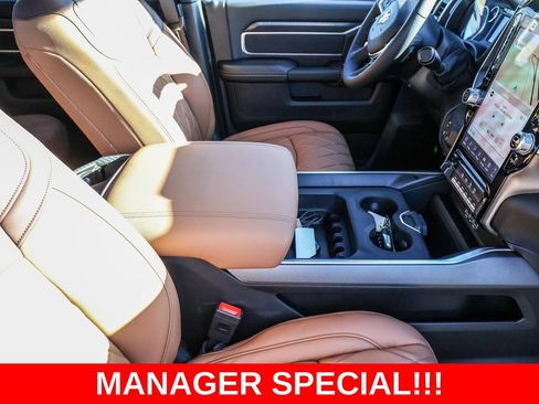 New 2025 RAM 2500 Big Horn AWD/4WD image 27