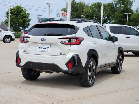 Used 2024 Subaru Crosstrek 2.5i Limited w/ Crosstrek Mirror Package AWD/4WD image 7