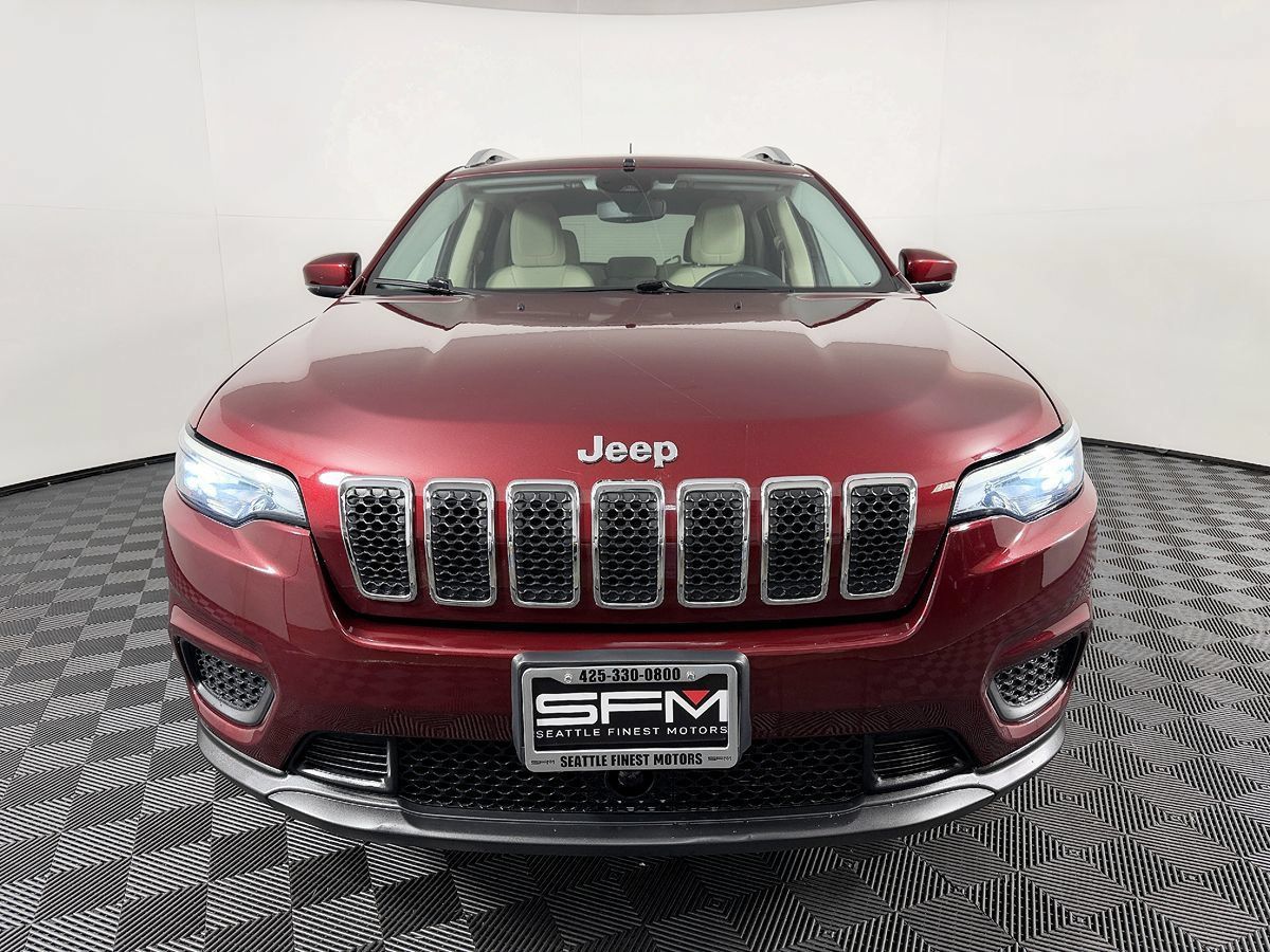 Used 2021 Jeep Cherokee Latitude AWD/4WD image 4