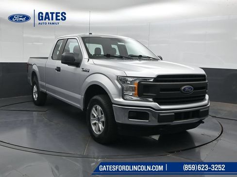 Used 2018 Ford F150 XL w/ Equipment Group 101A Mid AWD/4WD image 4