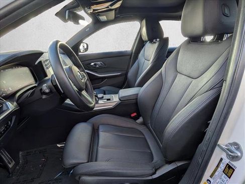 Used 2021 BMW M340i w/ Driving Assistance Package image 16