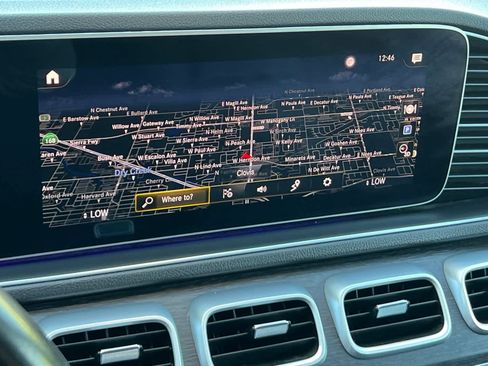 Used 2022 Mercedes-Benz GLE 350 w/ Premium Package image 24