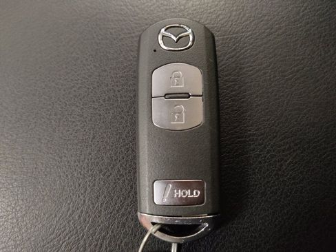 Used 2018 MAZDA CX-5 Touring FWD image 32