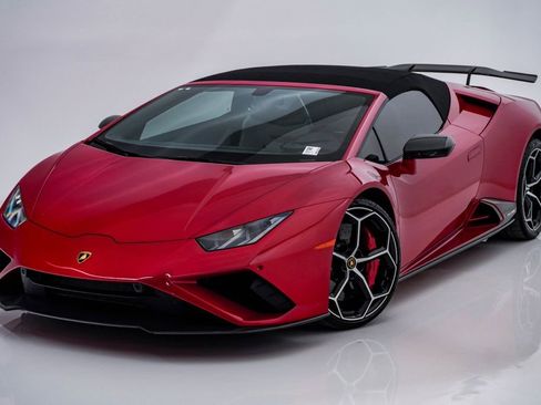 Used 2023 Lamborghini Huracan EVO image 9