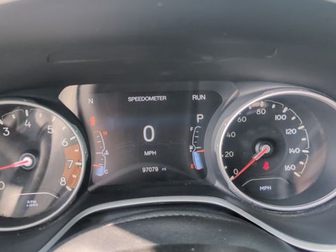 Used 2020 Jeep Compass Limited AWD/4WD image 12