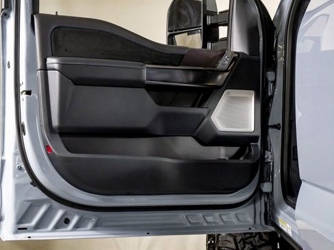 Used 2026 Ford F450 Platinum image 34