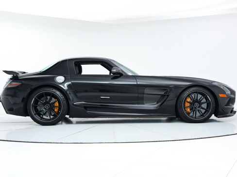 Used 2014 Mercedes-Benz SLS AMG Black Series image 29