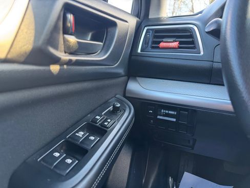 Used 2015 Subaru Legacy 2.5i image 24