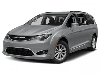 Used 2018 Chrysler Pacifica Touring-L Plus w/ Advanced Safetytec Group