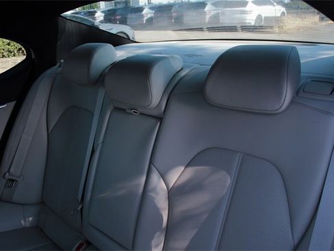 New 2026 Genesis G70 2.5T image 15