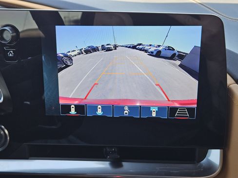 Used 2024 Chevrolet Corvette Stingray Preferred Cpe w/ Z51 Performance Package image 18