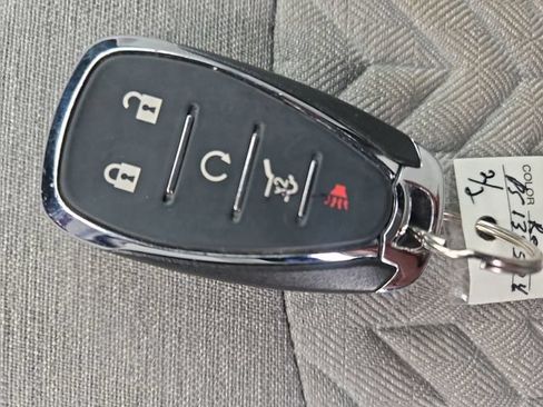Used 2023 Chevrolet Equinox LT FWD image 29