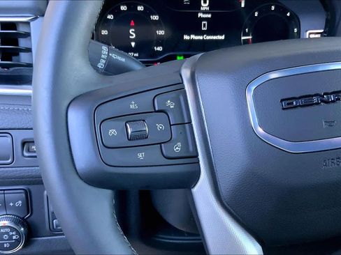 Used 2024 GMC Yukon Denali w/ Max Trailering Package image 24