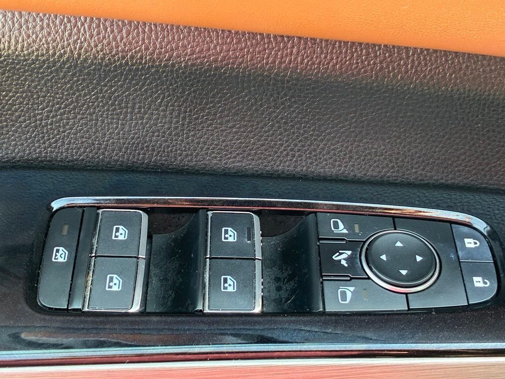 Used 2024 Nissan Pathfinder Platinum AWD/4WD image 20