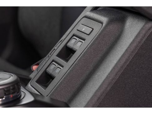 Used 2025 Ford Bronco Big Bend image 19