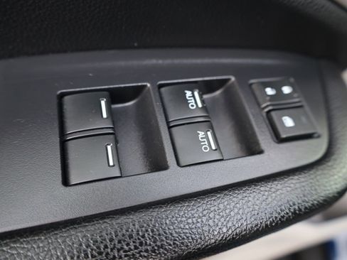 Used 2016 Honda Pilot EX-L image 11