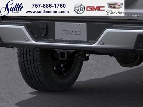 New 2026 GMC Canyon Denali image 14