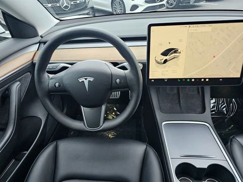 Used 2022 Tesla Model 3 Performance image 31