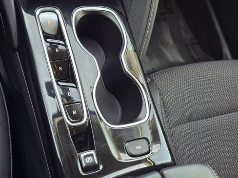 Used 2022 Buick Envision Preferred w/ Safety Package image 8