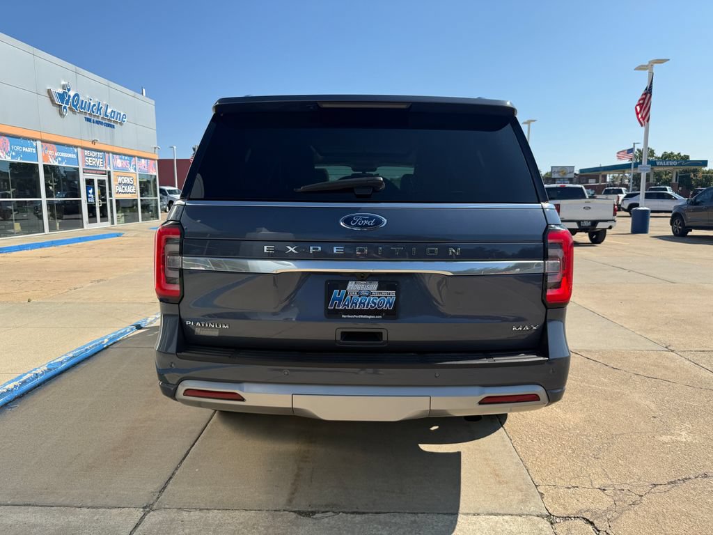 Used 2023 Ford Expedition Max Platinum AWD/4WD image 4