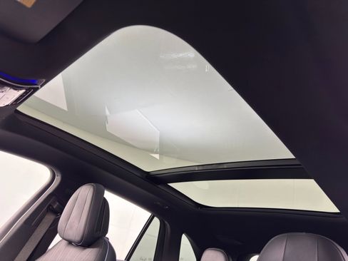 Used 2023 Mercedes-Benz EQE 500 4MATIC SUV image 11