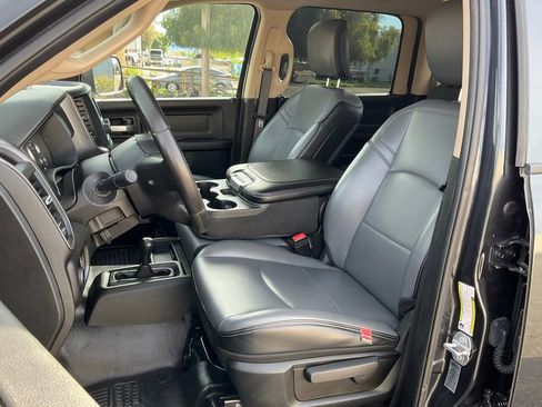 Used 2019 RAM 3500 Tradesman w/ Chrome Appearance Group image 53