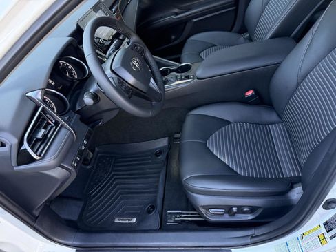 Certified 2023 Toyota Camry SE AWD/4WD image 16