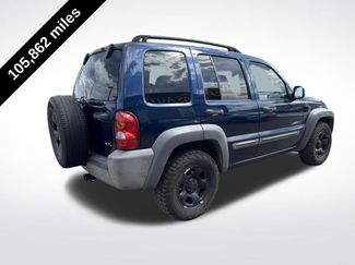 Used 2004 Jeep Liberty Sport w/ PWR Convenience Group AWD/4WD video 2