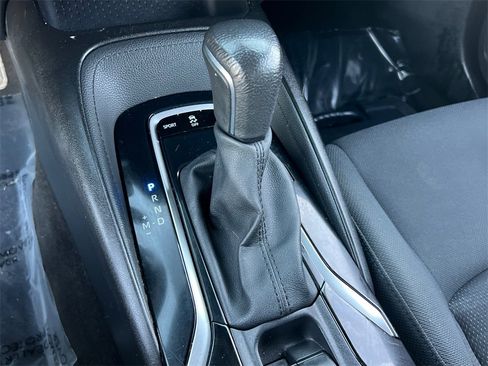 Used 2020 Toyota Corolla SE image 24