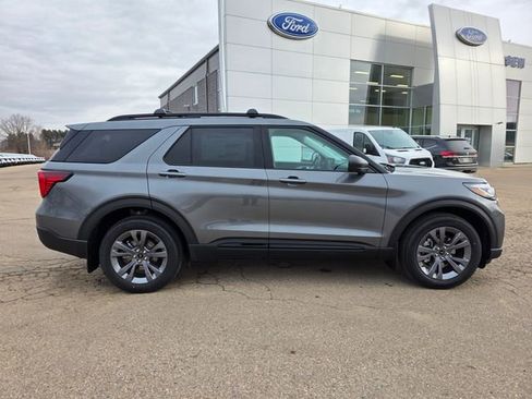 New 2026 Ford Explorer Active w/ Active Comfort Package image 27