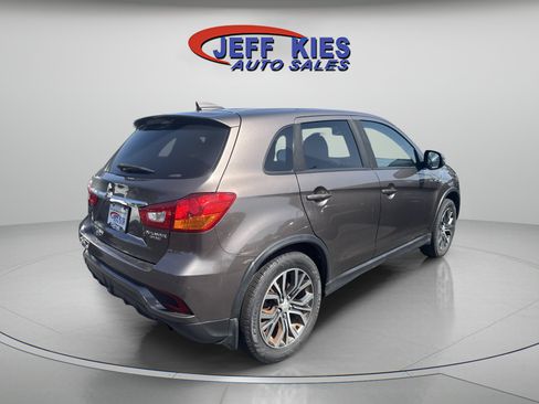 Used 2018 Mitsubishi Outlander Sport ES AWD/4WD image 5