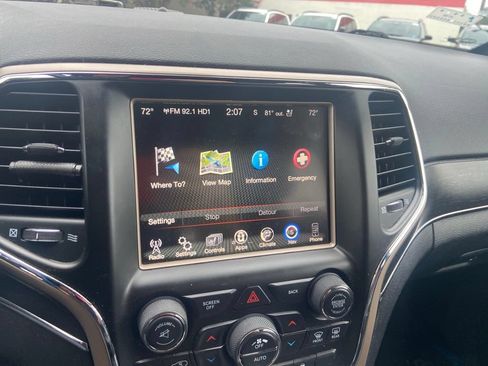 Used 2017 Jeep Grand Cherokee Limited w/ Luxury Group II RWD image 37