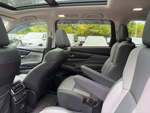 Used 2025 Subaru Ascent Onyx Edition AWD/4WD image 20