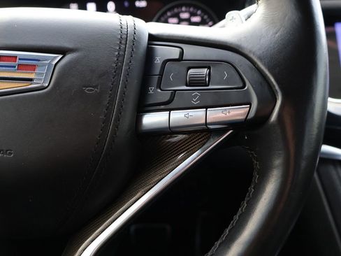 Used 2023 Cadillac XT6 Sport w/ Platinum Package image 45