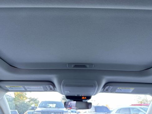 Certified 2025 MAZDA CX-30 AWD 2.5 S w/ Preferred Package image 18