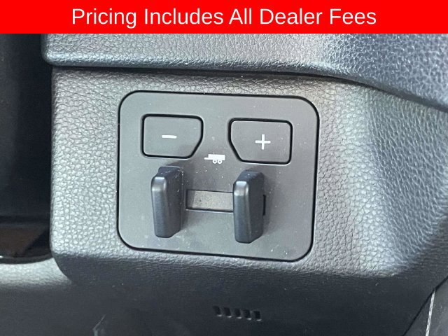 Used 2025 Toyota Tundra SR5 w/ SR5 Convenience Package AWD/4WD image 34