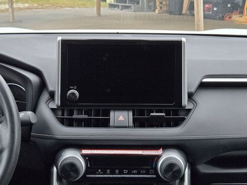 Used 2025 Toyota RAV4 LE image 18