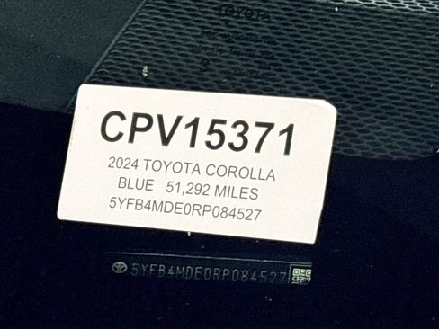 Used 2024 Toyota Corolla LE FWD image 24