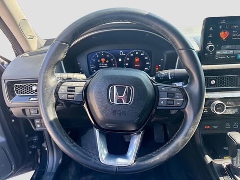 Used 2023 Honda Civic Touring image 11